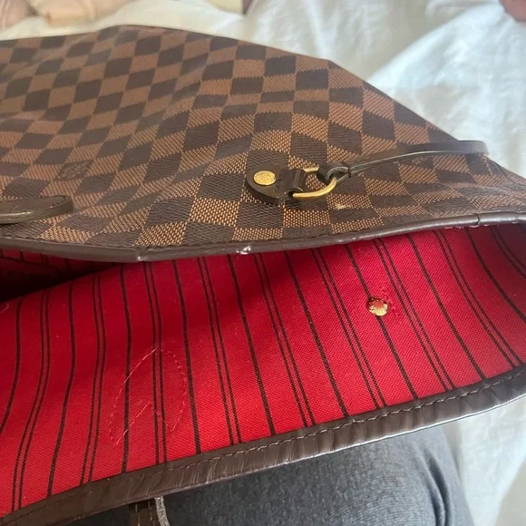 Authentic Louis Vuitton Neverfull GM - Picture 11 of 16